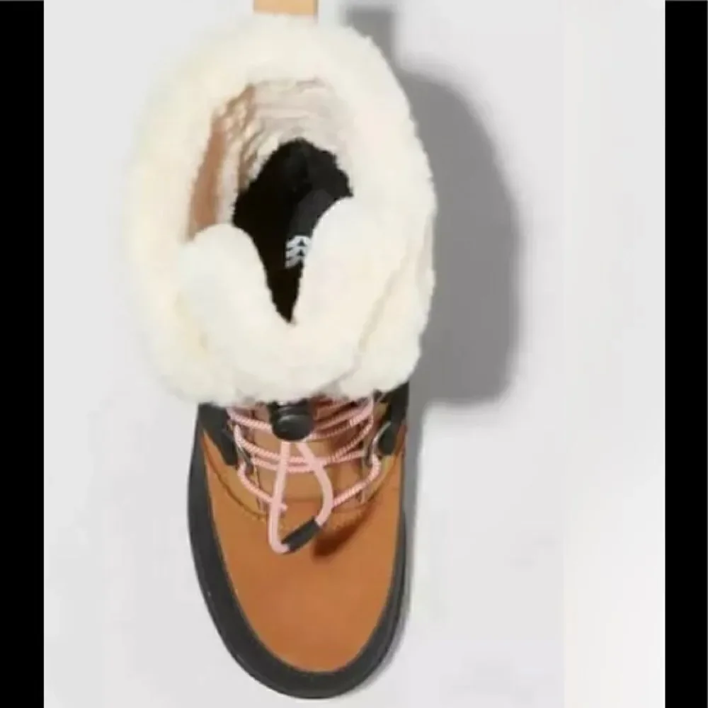 🎉All in Motion Kids Alberta winter Boots Sizes: Various